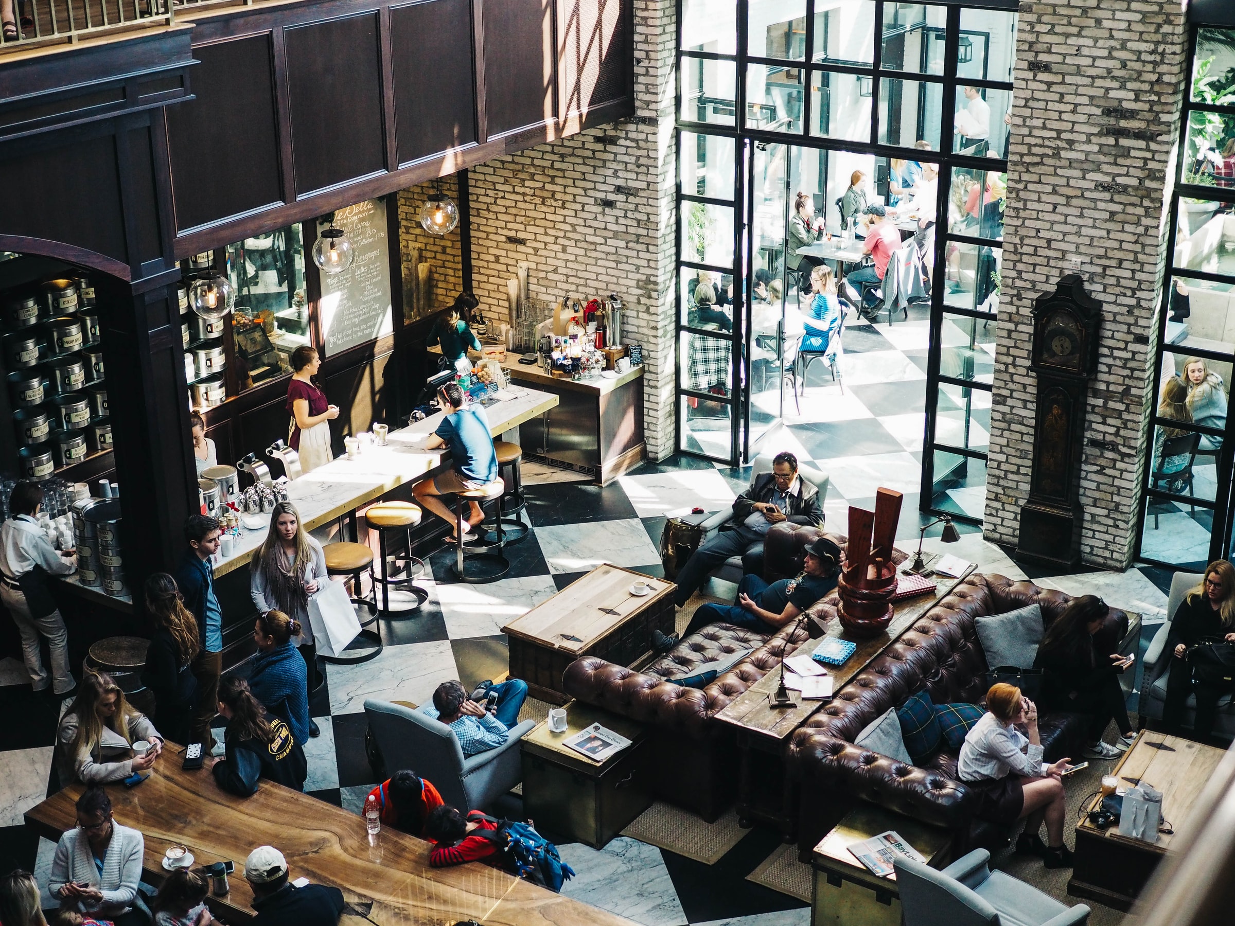 Var fjärde gäst vill ha kontaktlös betalning i restaurangen